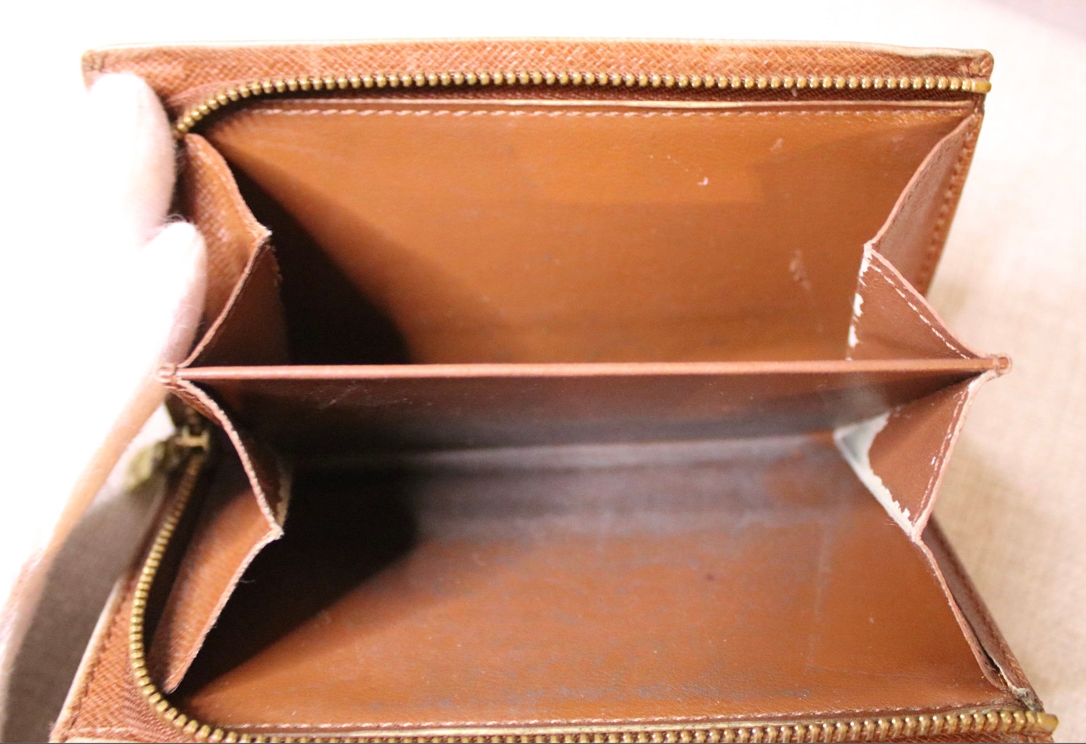 Louis Vuitton - Wallet medium - monogram